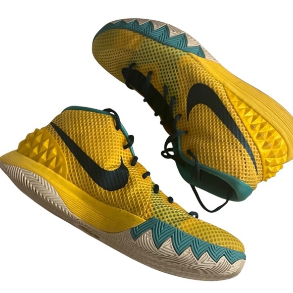 Nike Kyrie 1 Letterman Basketball Athletic Shoes Teal/Yellow Men’s Sz 13 - Picture 4 of 10